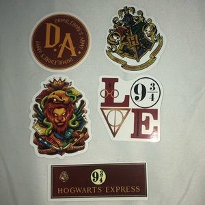 5 pc miscellaneous Harry Potter stickers